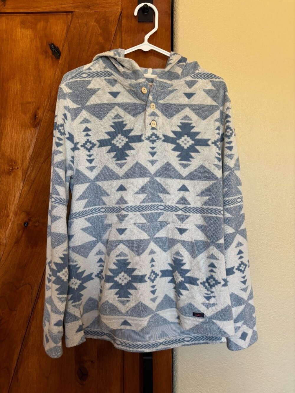 Men's Faherty terrycloth pullover--size M
